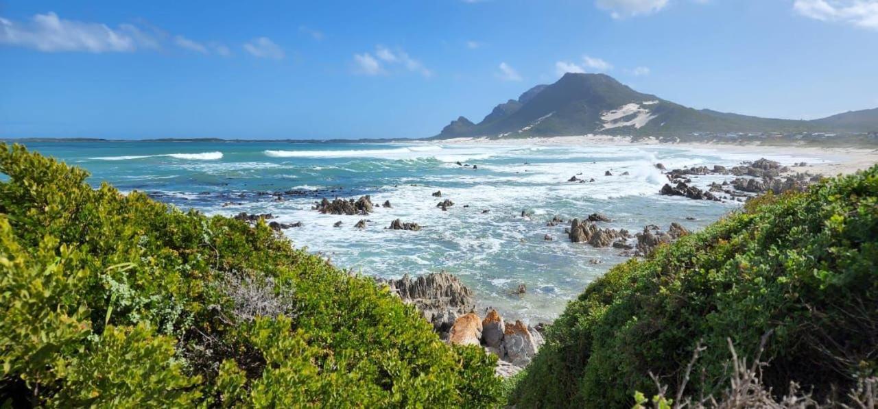 Brandys Beach House Bettys Bay Bagian luar foto